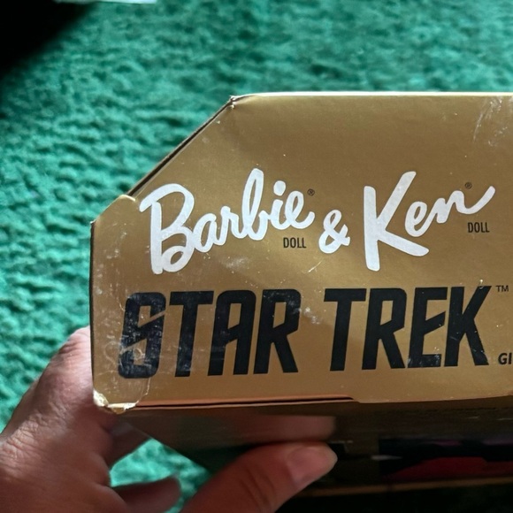 NIB.  NWOT. Vintage Barbie & Ken 30th anniversary collectors edition. Star Trek. - Picture 2 of 4